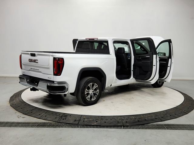Used 2024 GMC Sierra 1500 SLT image 15