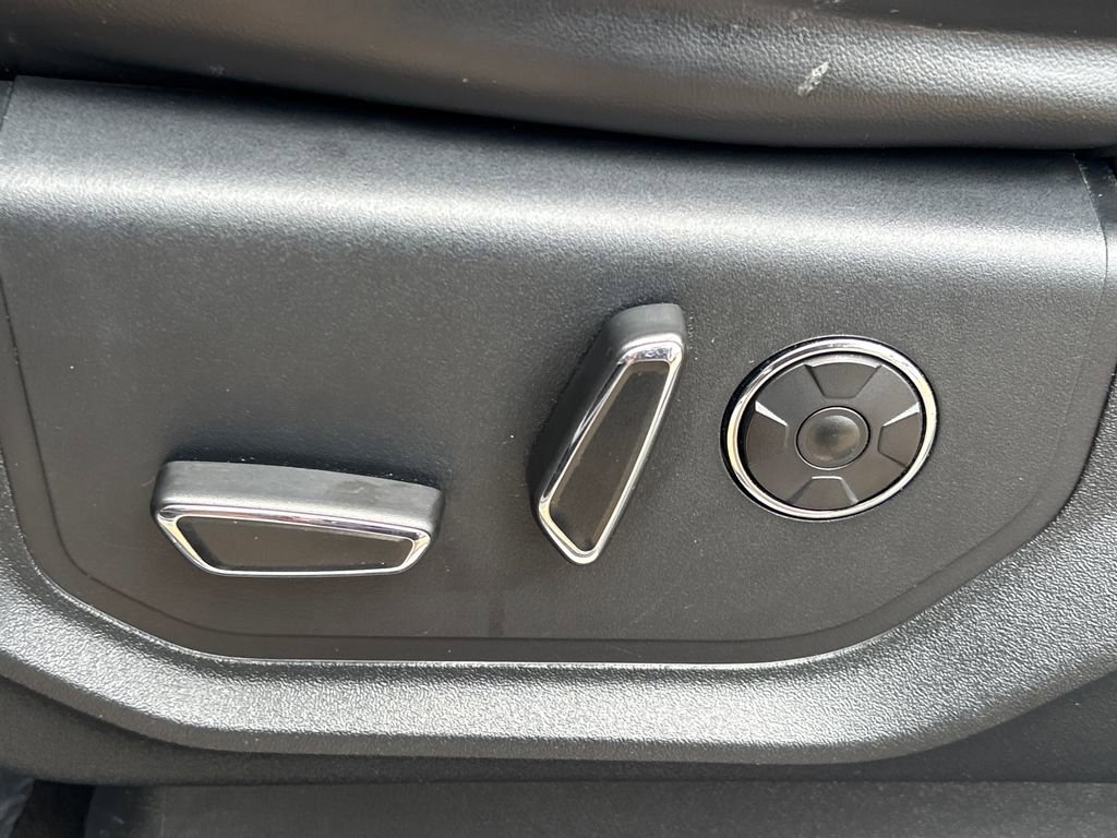 Used 2019 Ford F250 Platinum AWD/4WD image 9
