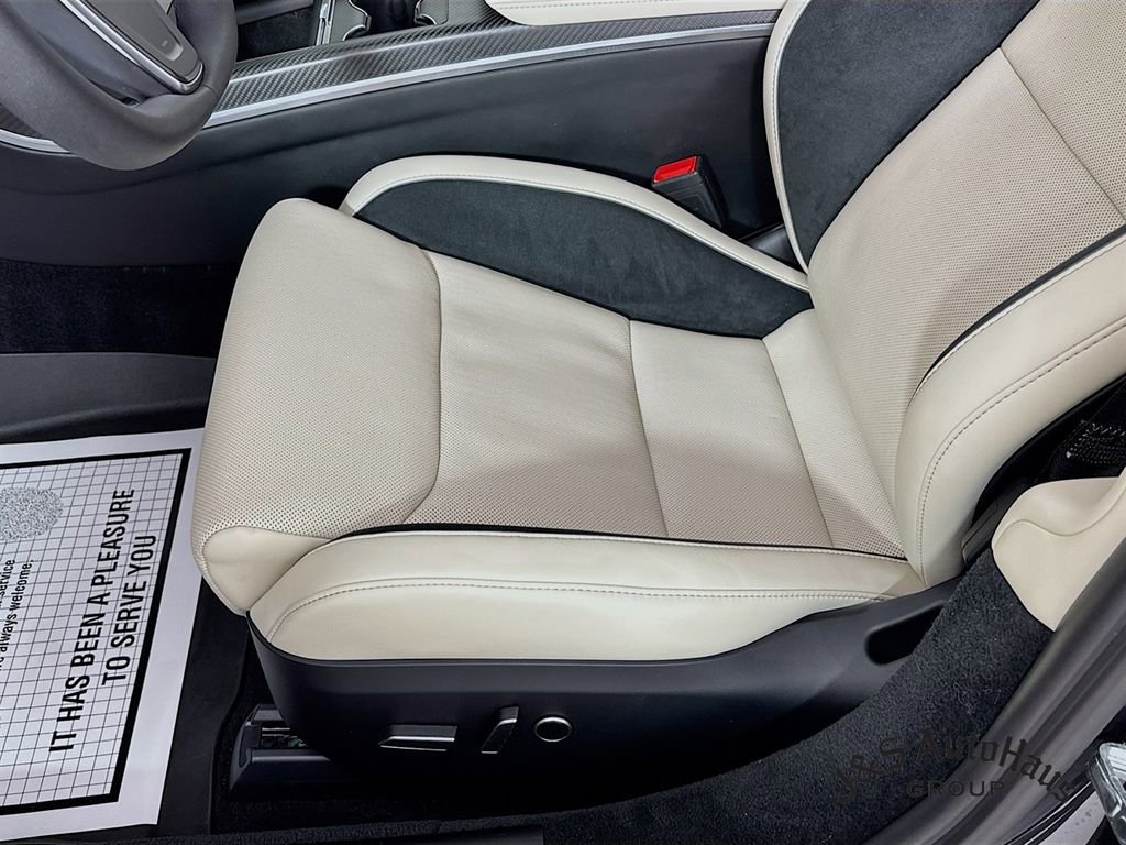 Used 2025 Tesla Model S Plaid image 25