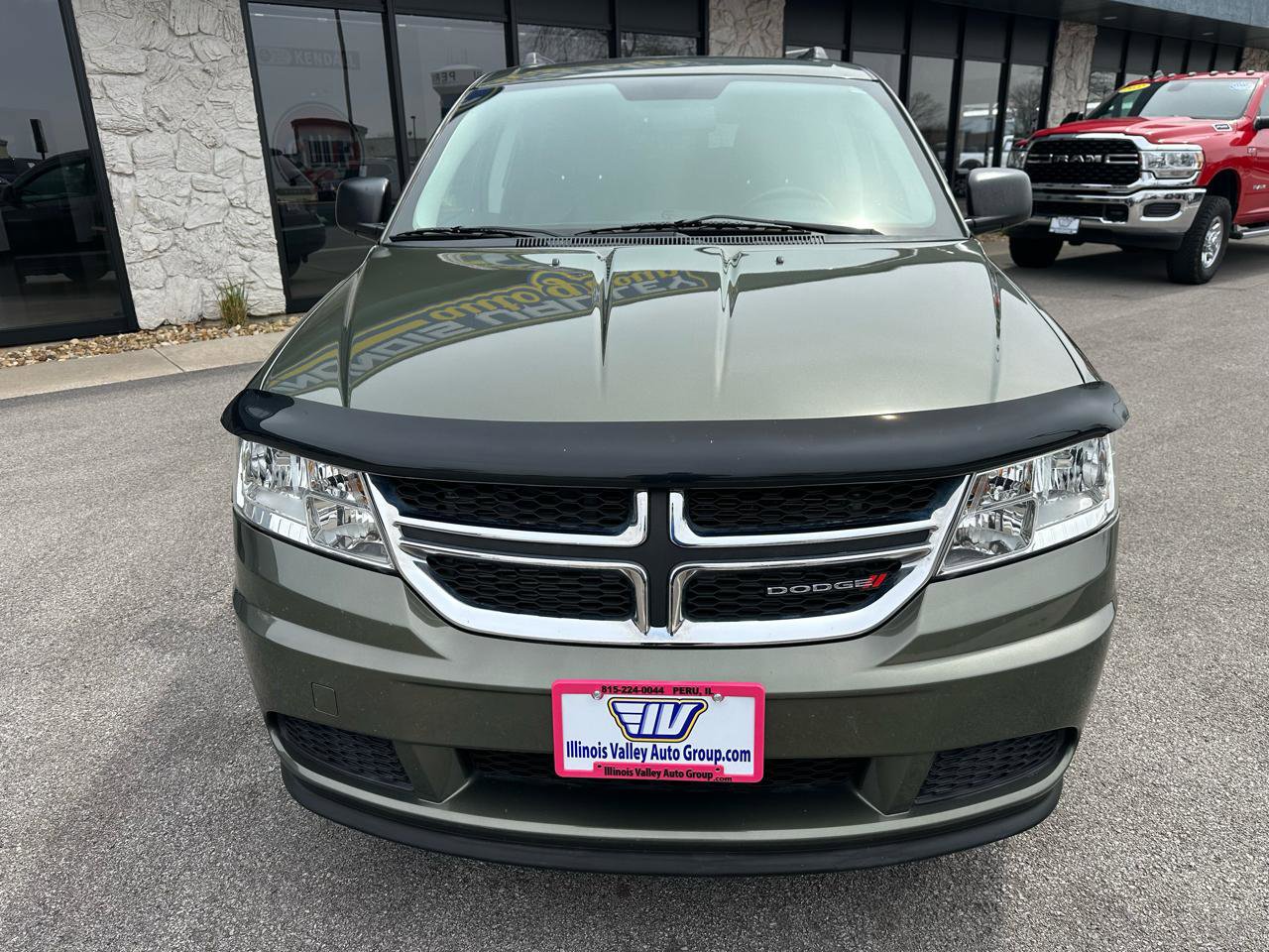 Used 2017 Dodge Journey SE w/ Flexible Seating Group FWD image 10