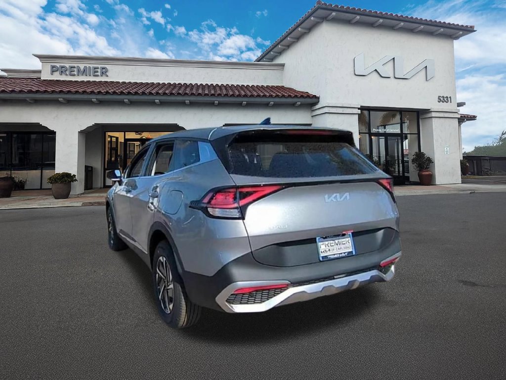 Certified 2025 Kia Sportage LX AWD/4WD image 6