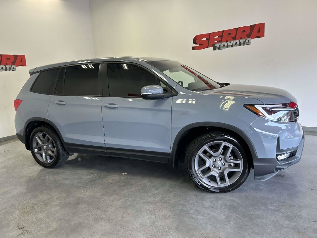 Used 2022 Honda Passport EX-L image 2