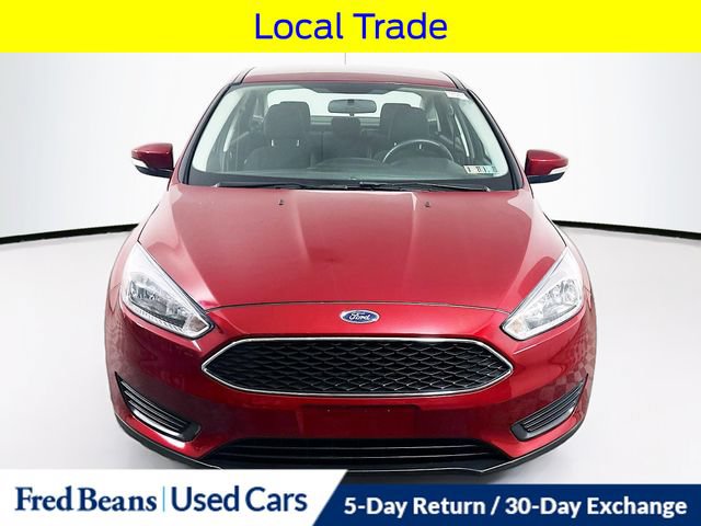 Used 2015 Ford Focus SE w/ SE Cold Weather Package FWD image 2