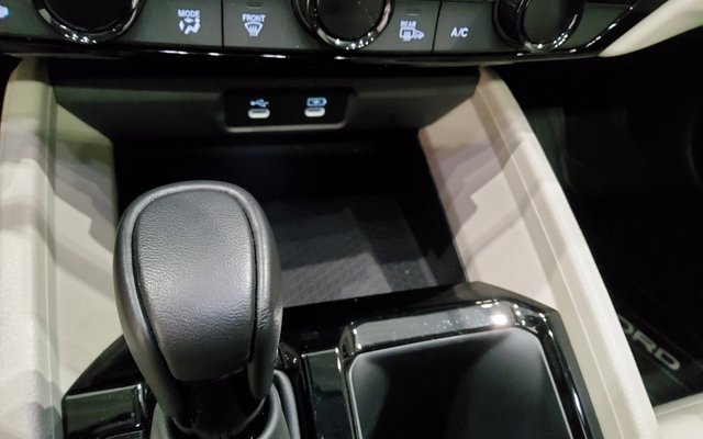 Used 2023 Honda Accord EX-L image 30