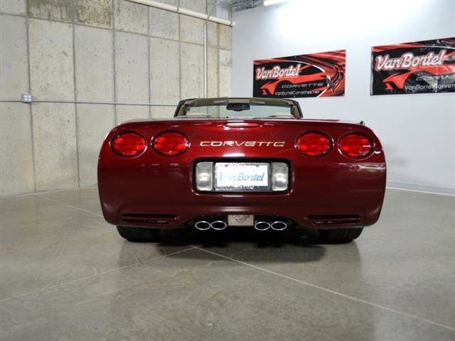 Used 2003 Chevrolet Corvette Convertible w/ Preferred Equipment Group1 image 8
