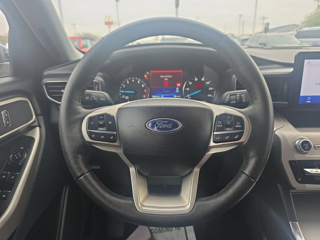 Certified 2024 Ford Explorer XLT w/ Equipment Group 202A AWD/4WD image 26