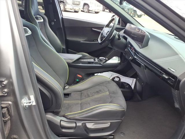 Used 2024 Kia EV6 GT image 27