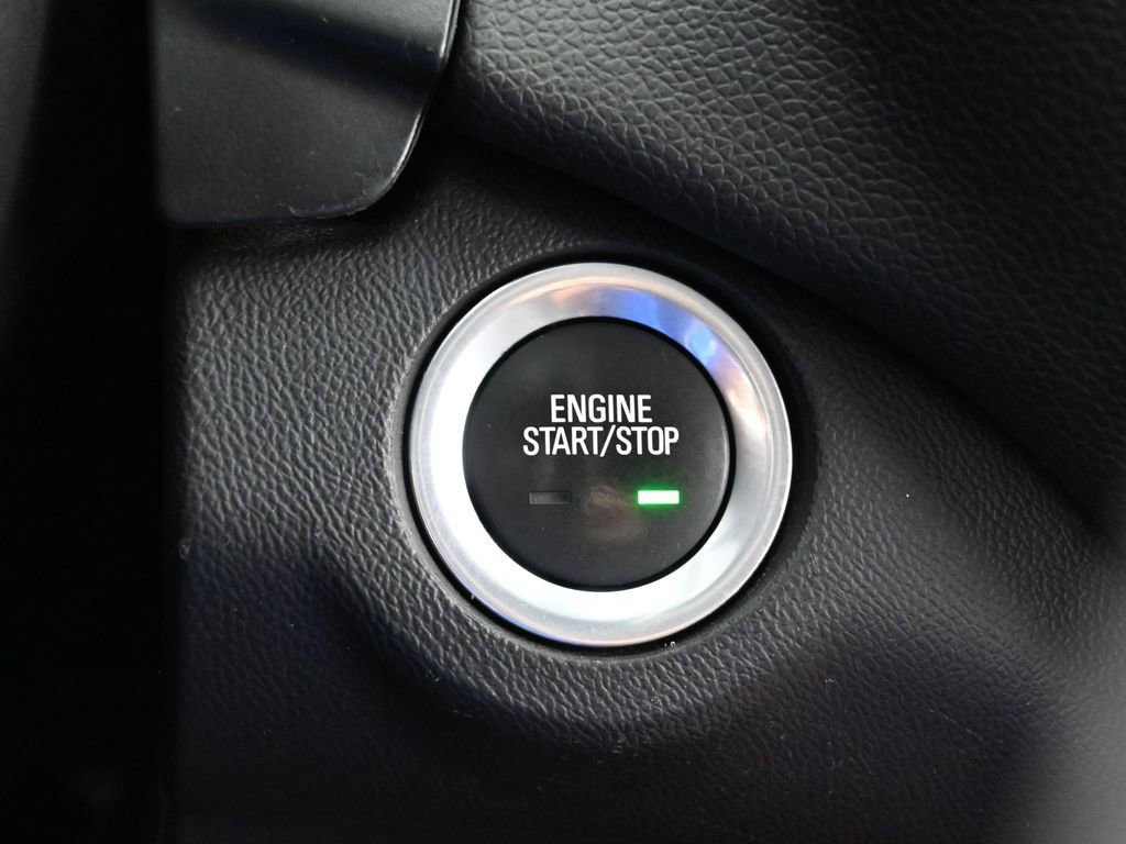 Used 2020 Chevrolet Equinox LT image 27