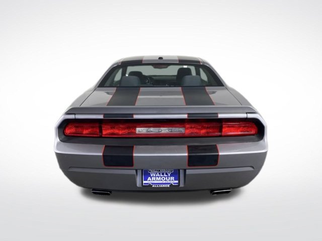 Used 2014 Dodge Challenger R/T w/ Blacktop Package RWD image 9