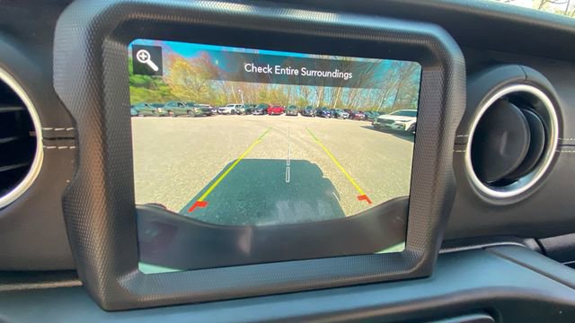 Used 2023 Jeep Gladiator Overland w/ Popular Equipment Package AWD/4WD image 27