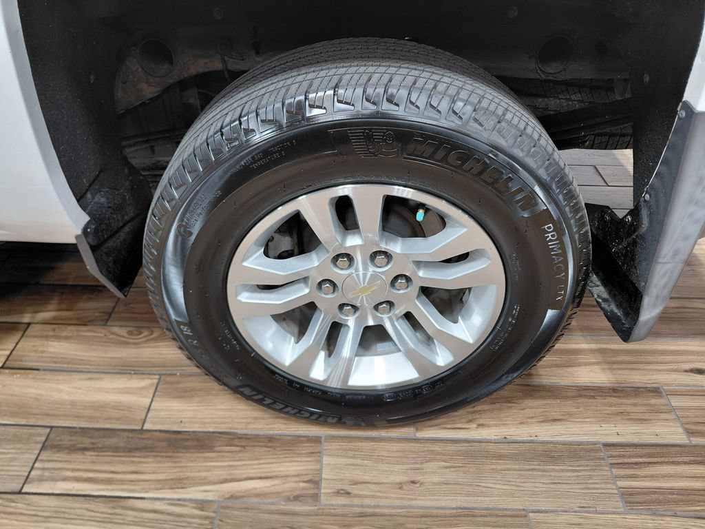Used 2018 Chevrolet Silverado 1500 LT w/ All Star Edition AWD/4WD image 16