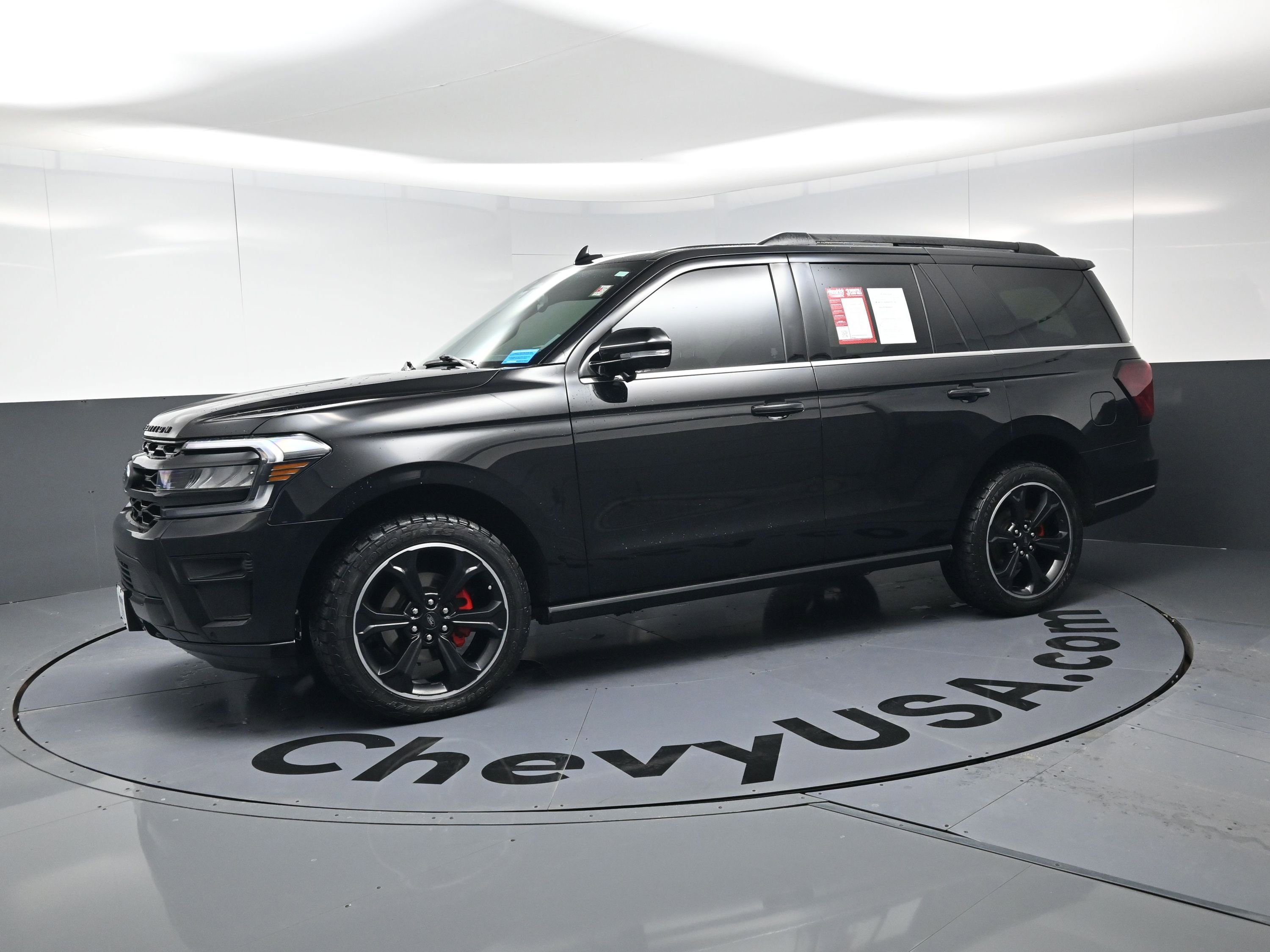 Used 2022 Ford Expedition Limited image 6