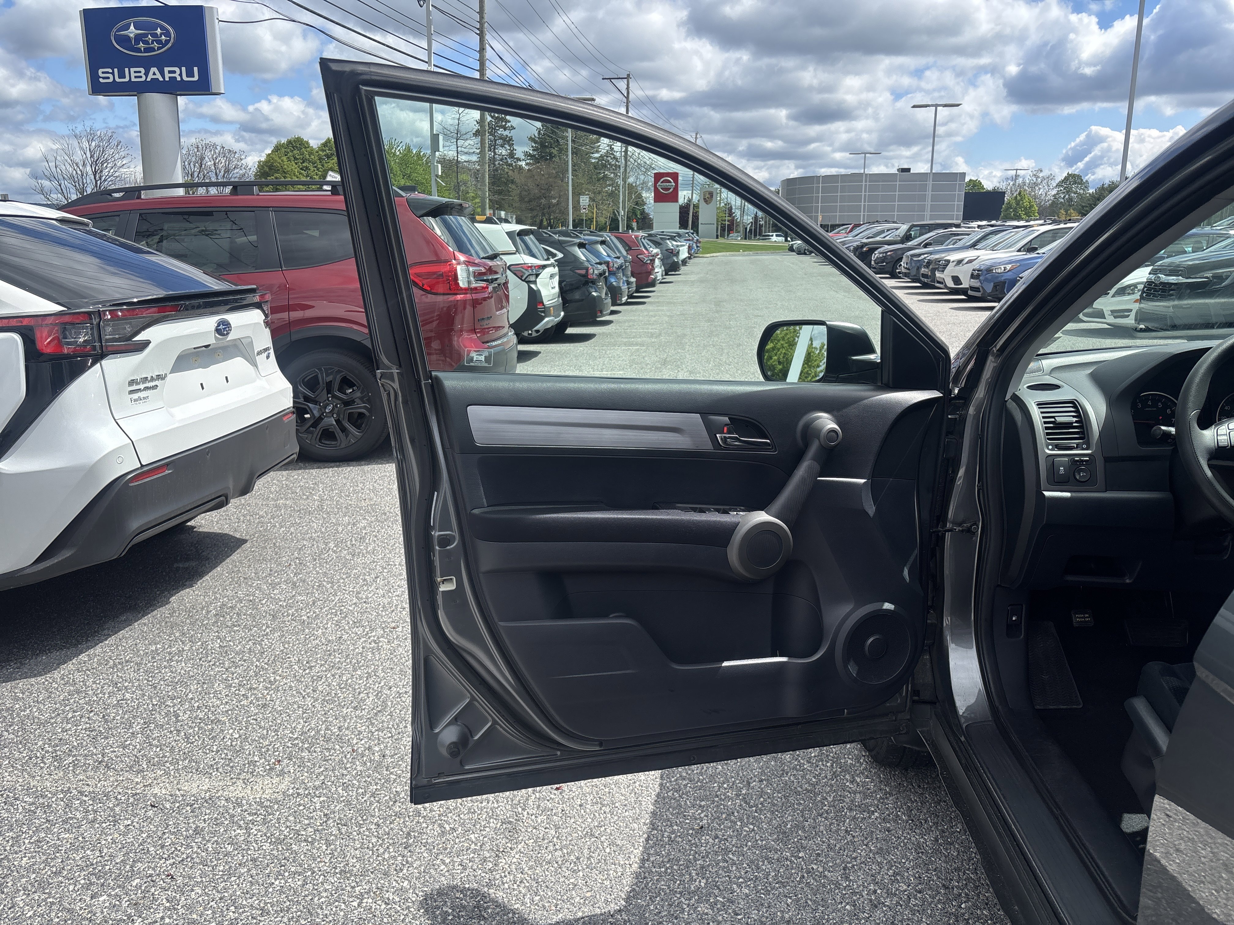 Used 2010 Honda CR-V EX image 21