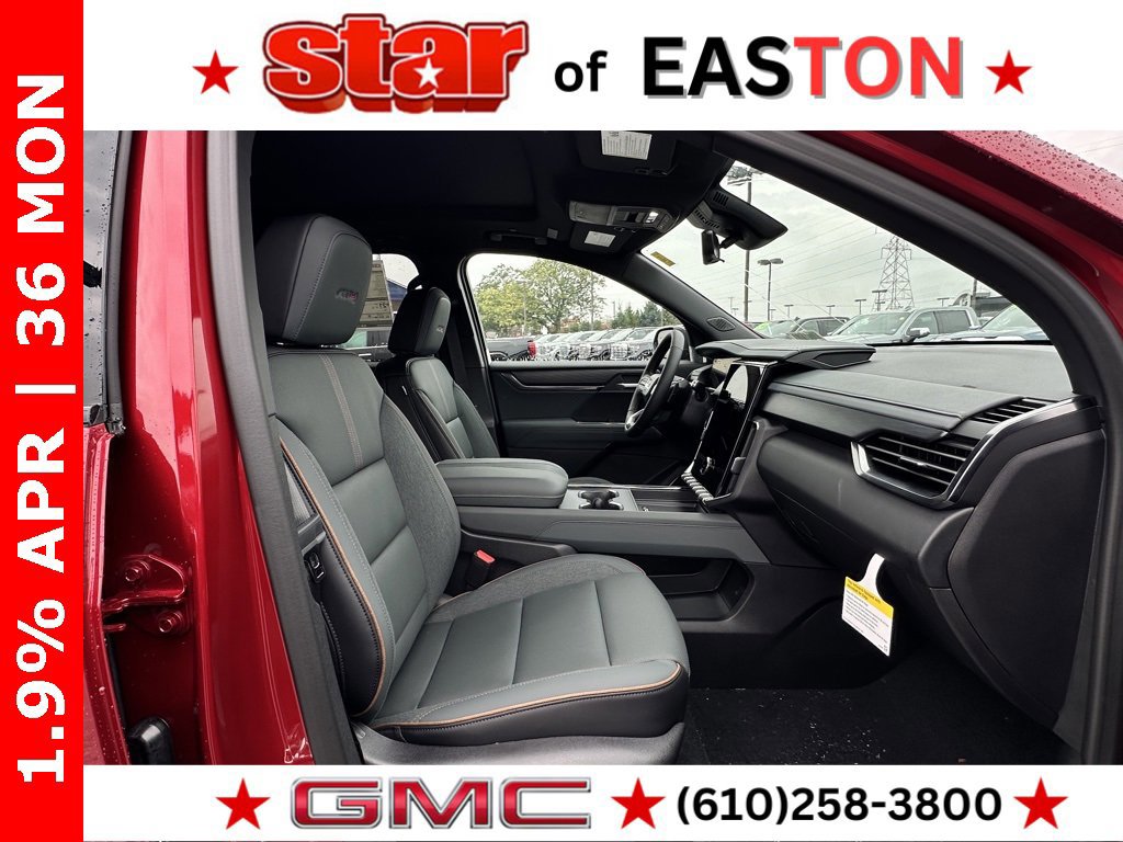 New 2026 GMC Acadia AT4 w/ Luxury Package image 9