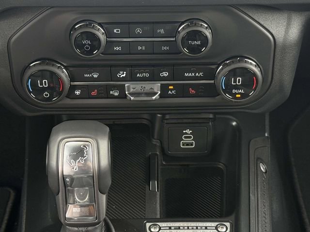 New 2026 Ford Bronco Outer Banks AWD/4WD image 16