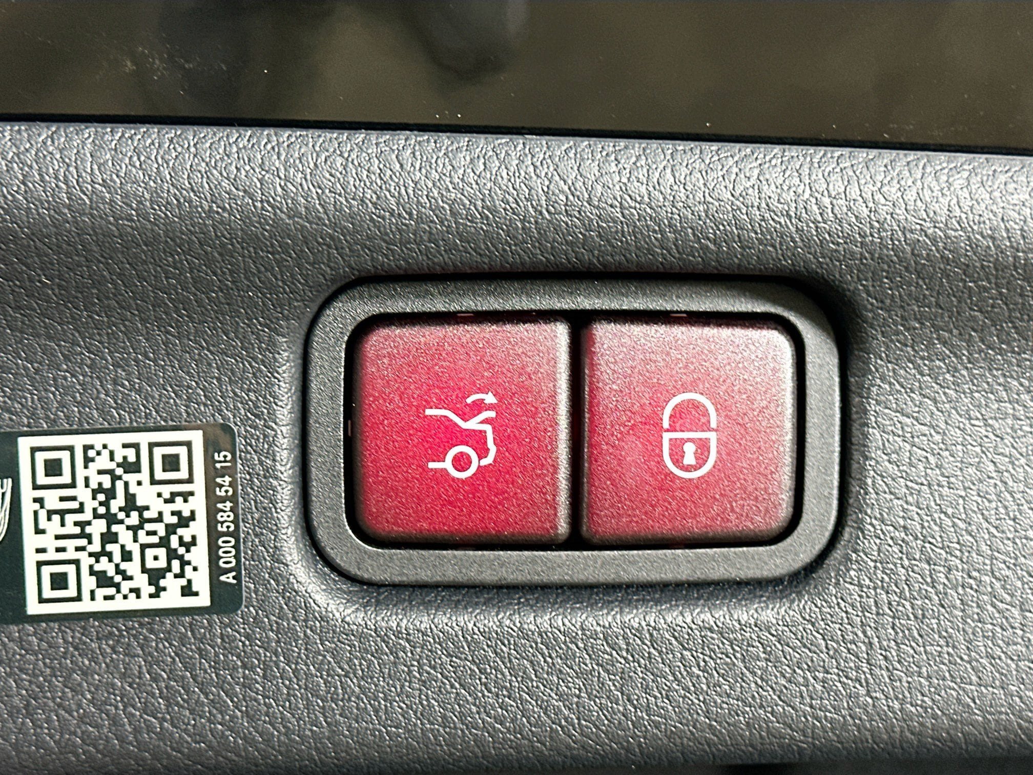 Certified 2024 Mercedes-Benz C 300 4MATIC Sedan image 33