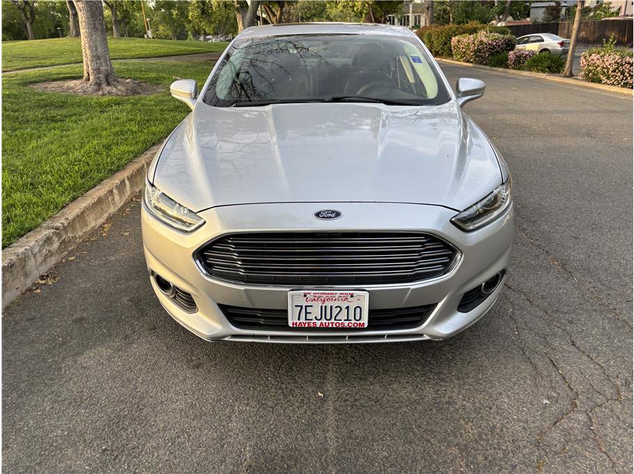 Used 2014 Ford Fusion SE w/ Equipment Group 502A image 2