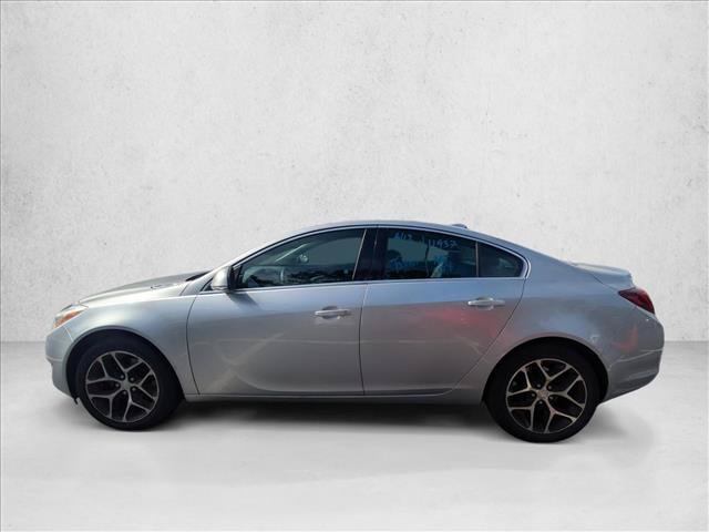 Used 2017 Buick Regal Sport Touring FWD image 8