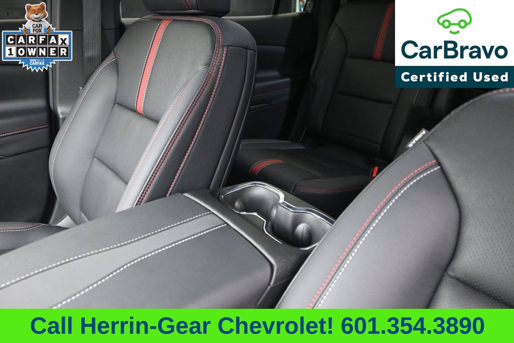 Certified 2026 Chevrolet Traverse RS w/ LPO, Floor Liner Package FWD image 14