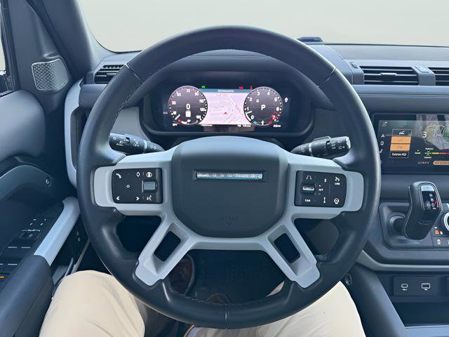 Certified 2024 Land Rover Defender 110 X-Dynamic SE image 18