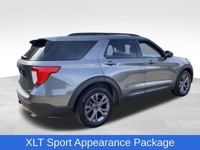 Used 2023 Ford Explorer XLT w/ Equipment Group 202A image 5