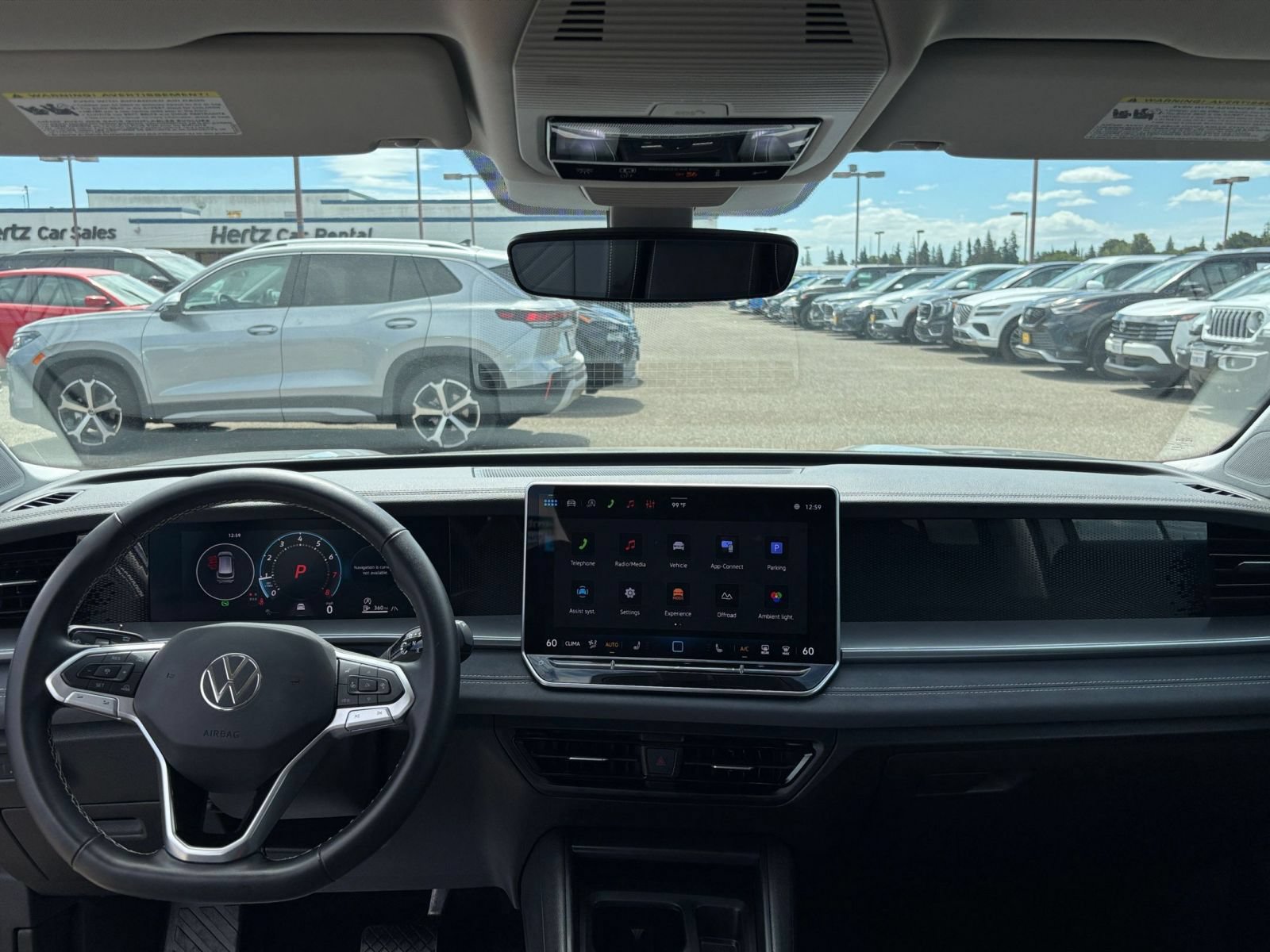 Used 2026 Volkswagen Tiguan SE AWD/4WD image 35