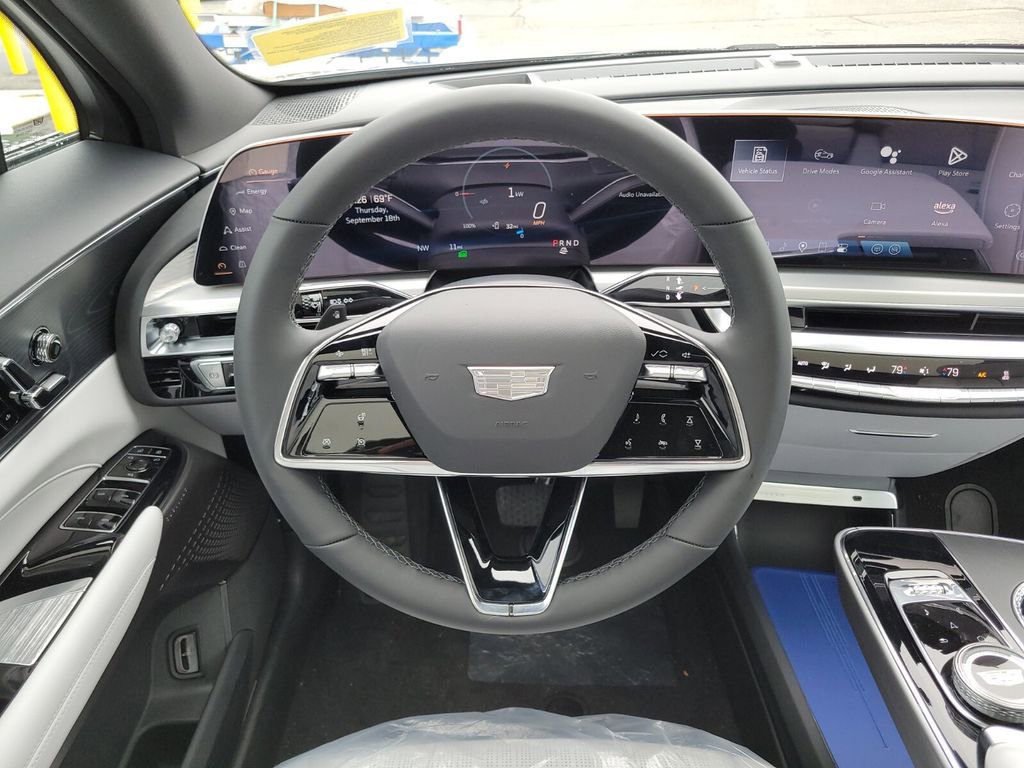 New 2025 Cadillac Lyriq Luxury w/ LPO, Floor Liner Package image 13