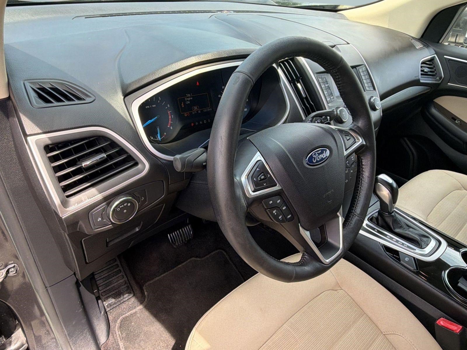 Used 2016 Ford Edge SEL AWD/4WD image 4