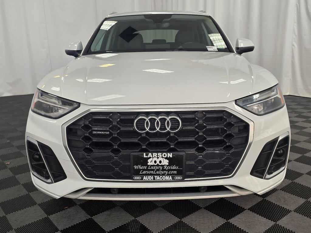 Used 2022 Audi Q5 2.0T Premium w/ Convenience Package image 9