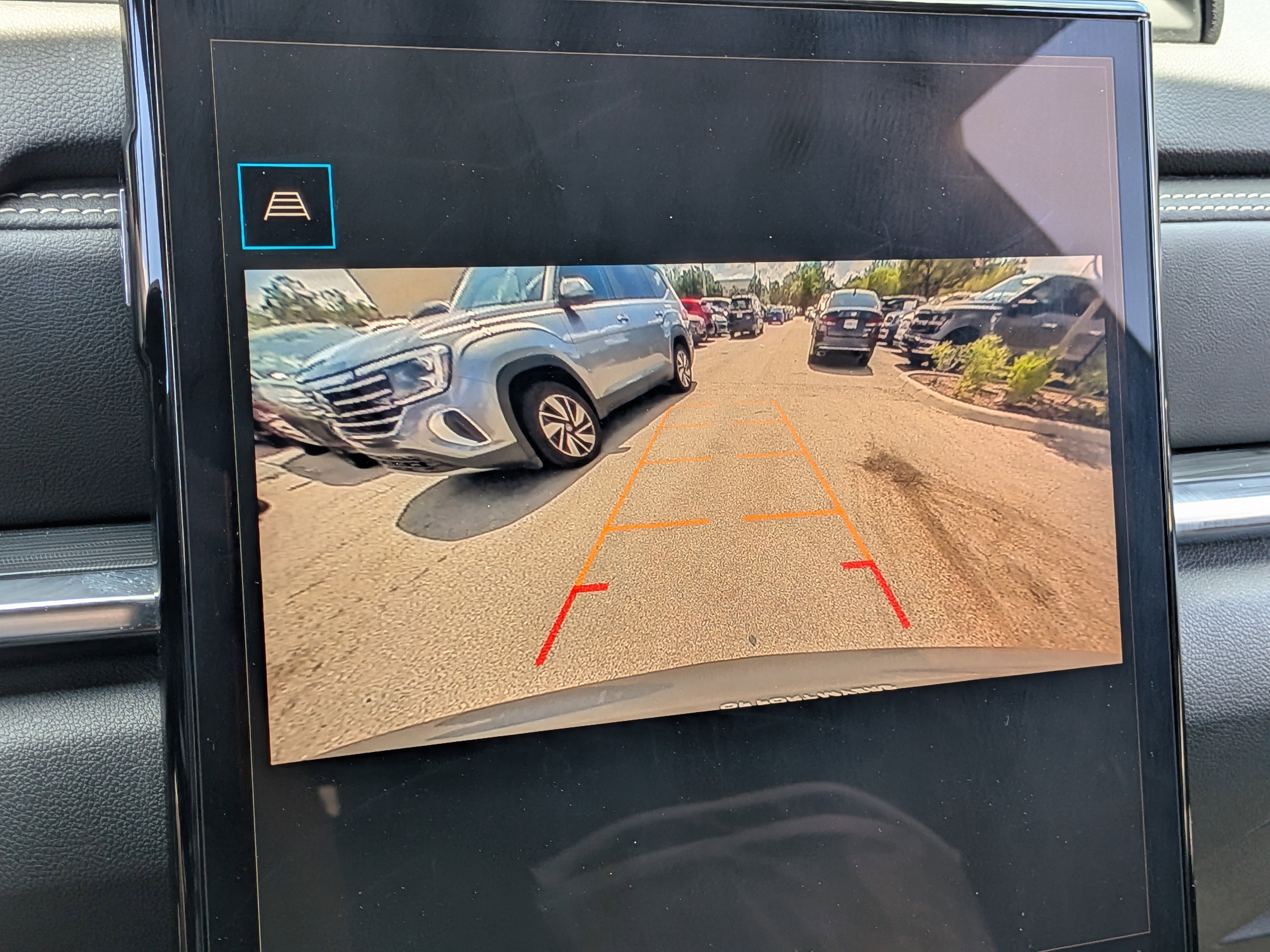 Used 2025 GMC Terrain Elevation AWD/4WD image 32