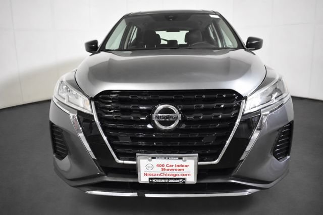Used 2021 Nissan Kicks S FWD image 2