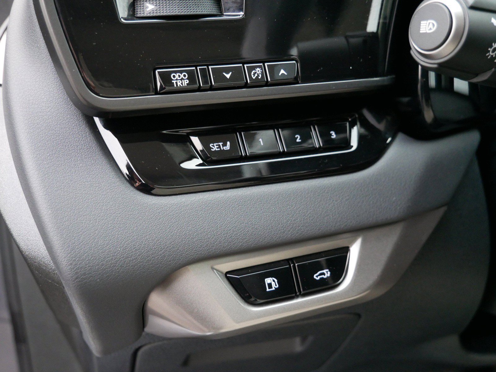 Certified 2023 Lexus RX 350 AWD w/ Cold Area Package image 18