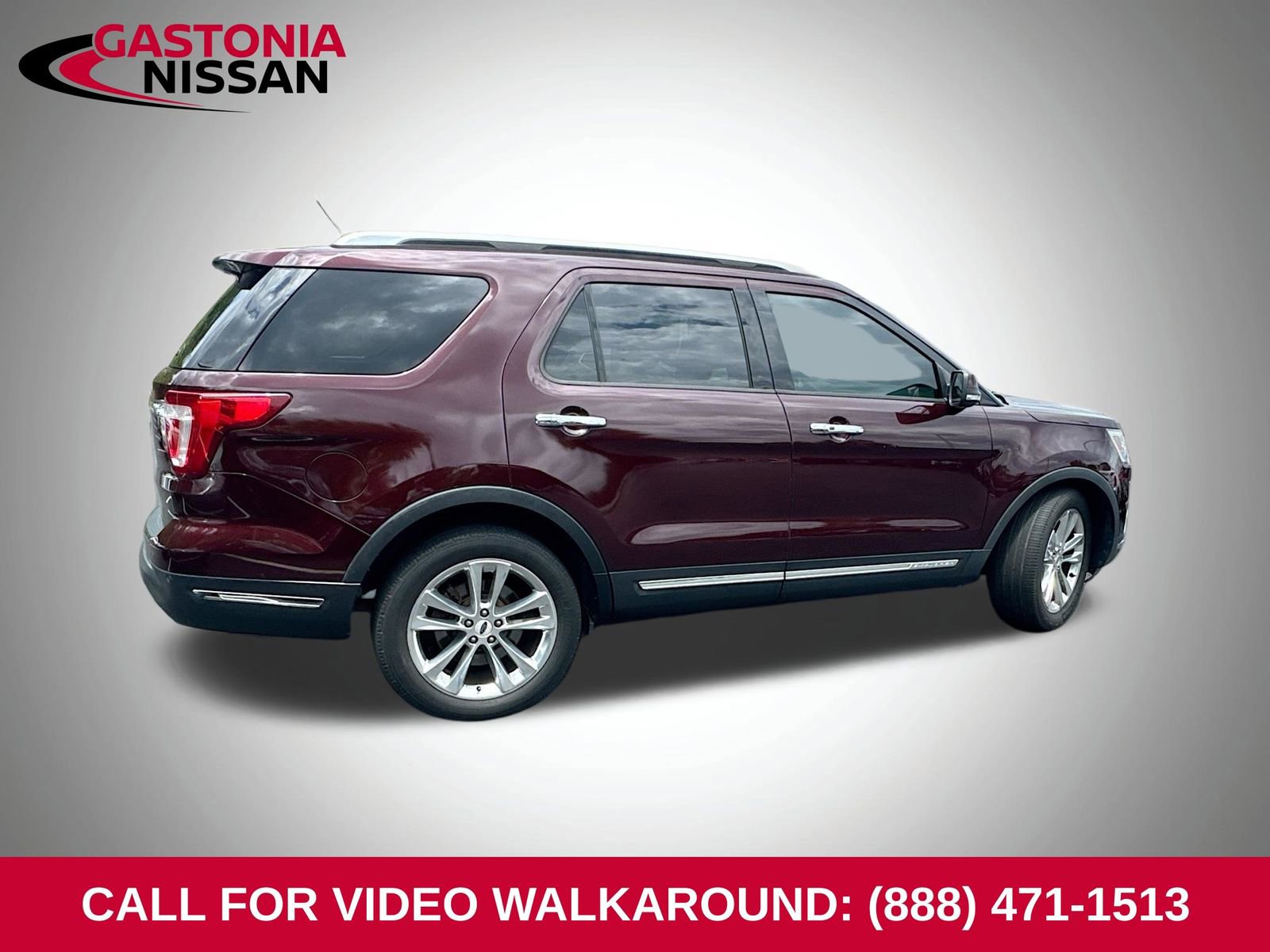 Used 2018 Ford Explorer Limited w/ Ford Safe & Smart Package FWD image 9