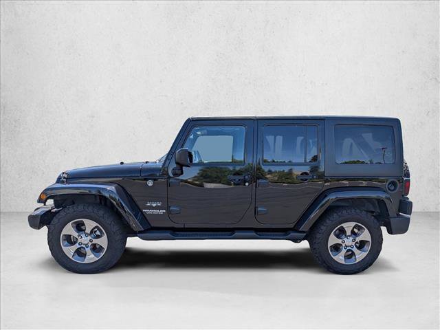Used 2017 Jeep Wrangler Unlimited Sahara AWD/4WD image 9