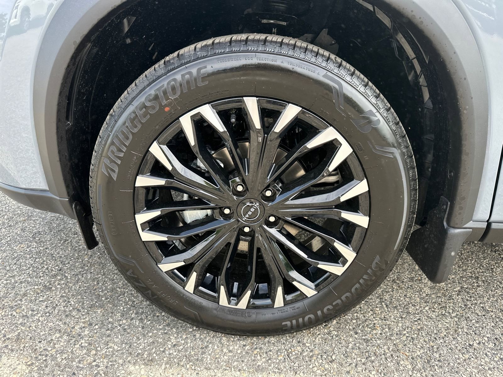 New 2026 Nissan Rogue SV image 9