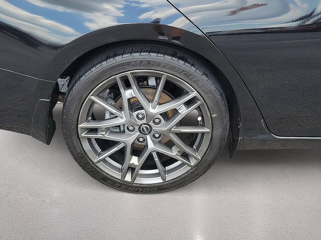 Used 2023 Nissan Altima 2.0 SR FWD image 7