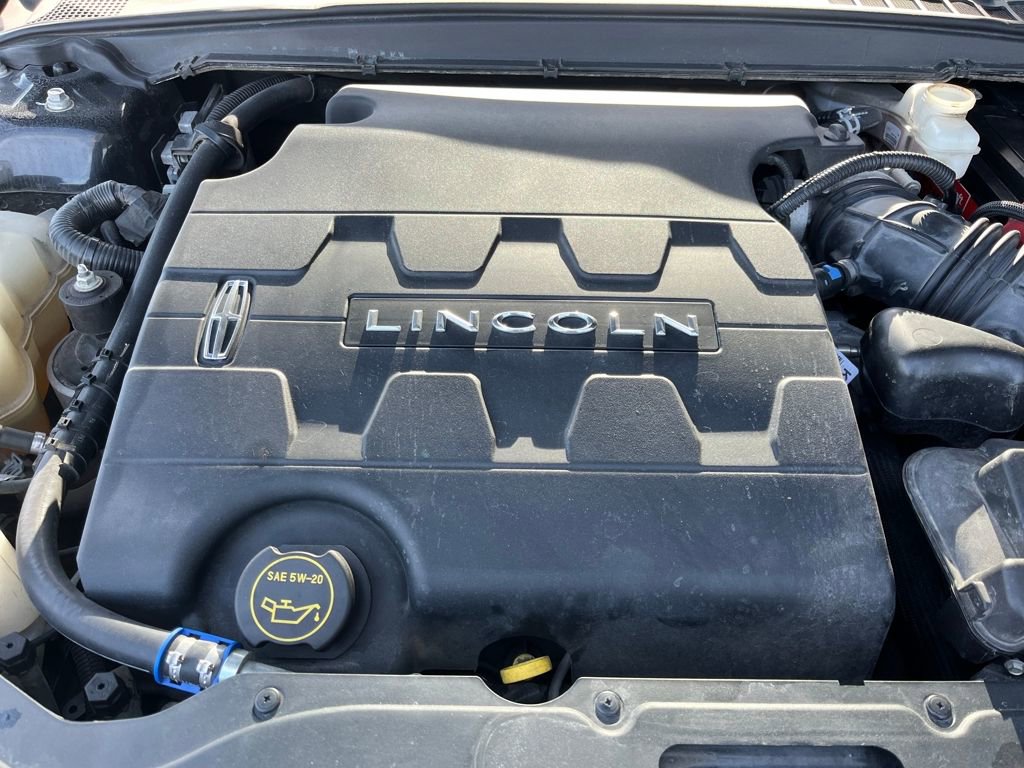 Used 2020 Lincoln Continental w/ Equipment Group 500A image 3