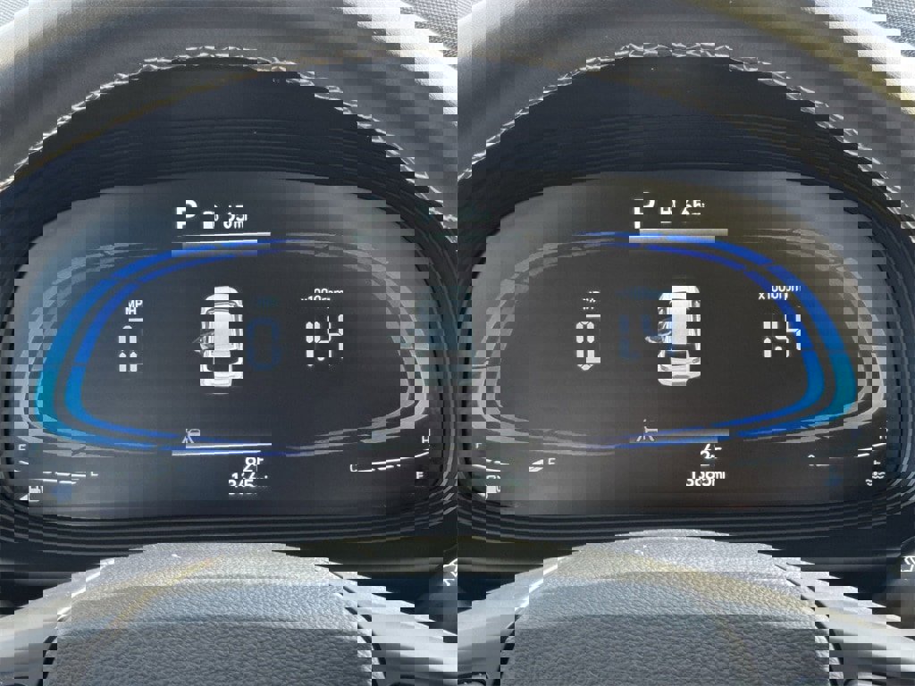 Used 2025 Hyundai Venue SEL image 15