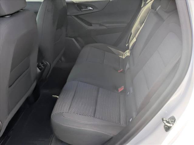 Used 2025 Chevrolet Equinox LT w/ Safety and Technology Package FWD image 17