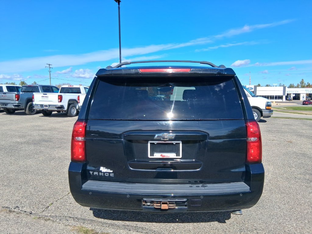 Used 2019 Chevrolet Tahoe LT w/ LT Signature Package AWD/4WD image 10