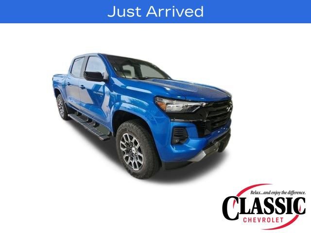 Used 2023 Chevrolet Colorado Z71 w/ Z71 Convenience Package 2 image 1