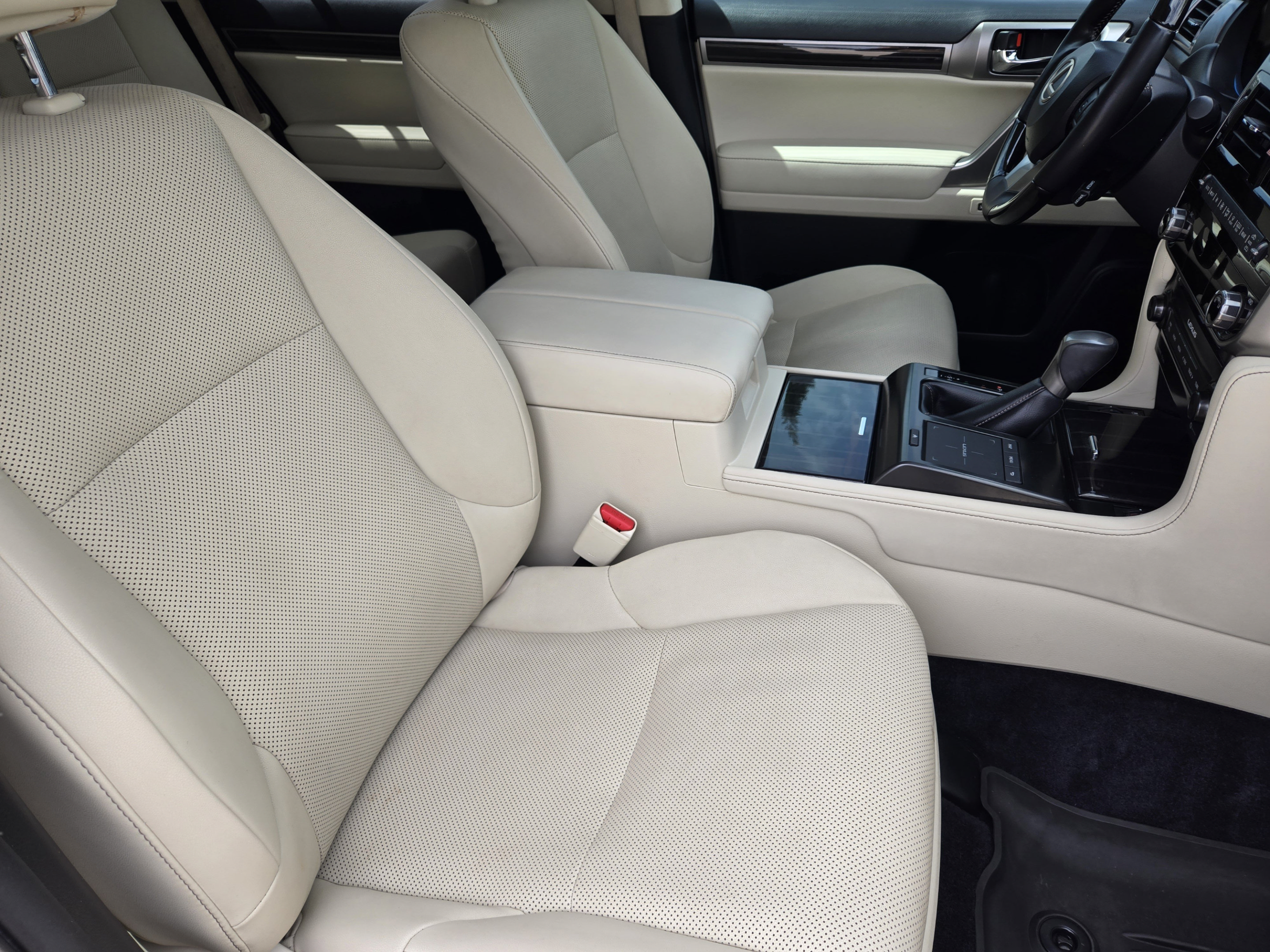 Used 2022 Lexus GX 460 Premium w/ Premium Package AWD/4WD image 10
