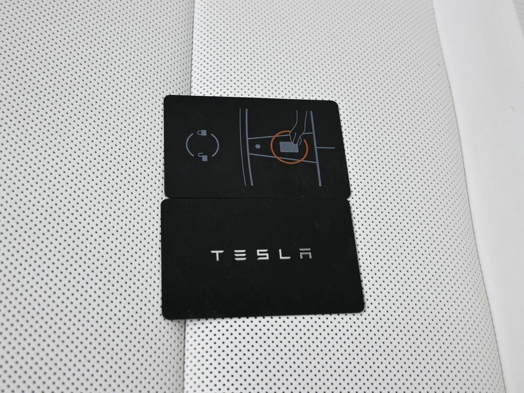 Used 2025 Tesla Model 3 Long Range image 34