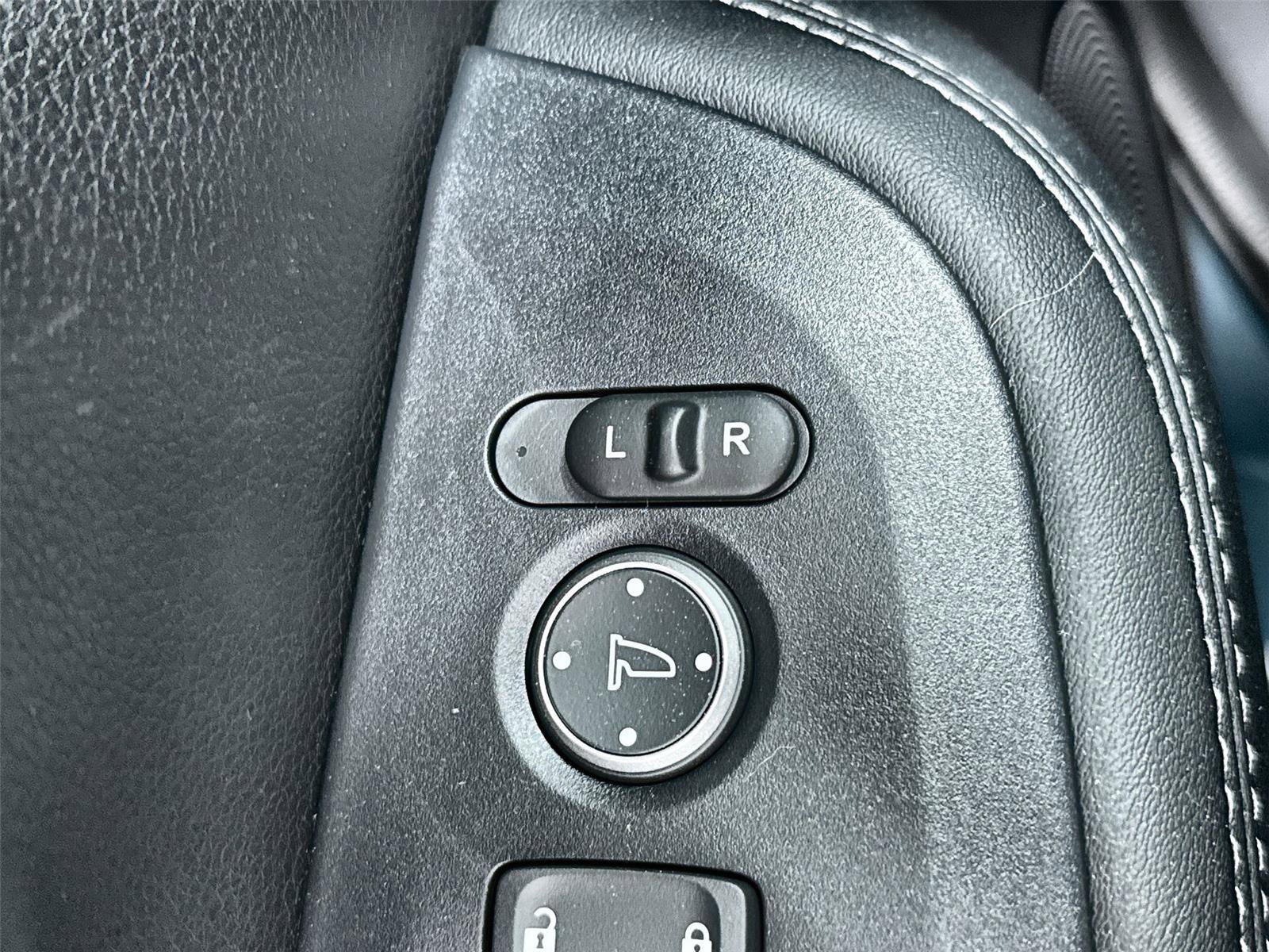 New 2027 Honda HR-V EX-L image 16