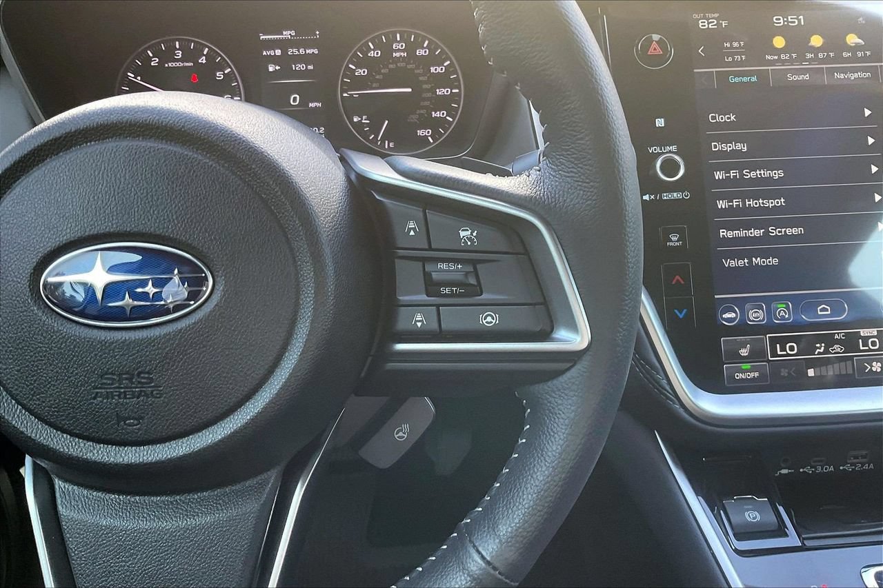 Used 2025 Subaru Outback Limited AWD/4WD image 31