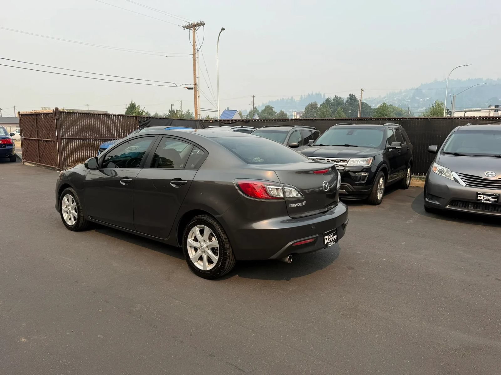 Used 2010 MAZDA MAZDA3 i Sport FWD image 6