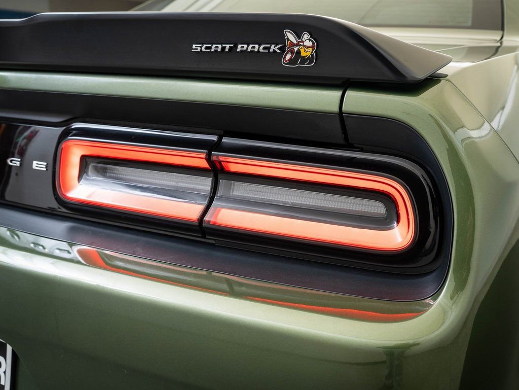 Used 2022 Dodge Challenger R/T Scat Pack image 17