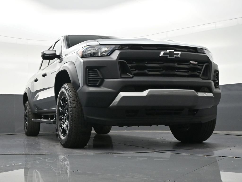 Used 2025 Chevrolet Colorado Trail Boss image 29