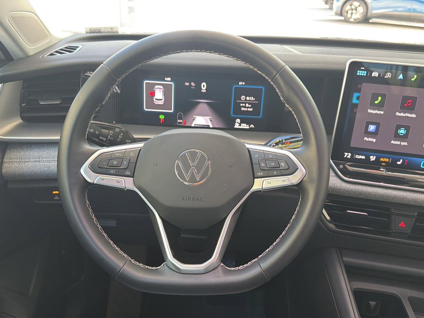 Used 2025 Volkswagen Tiguan S image 17