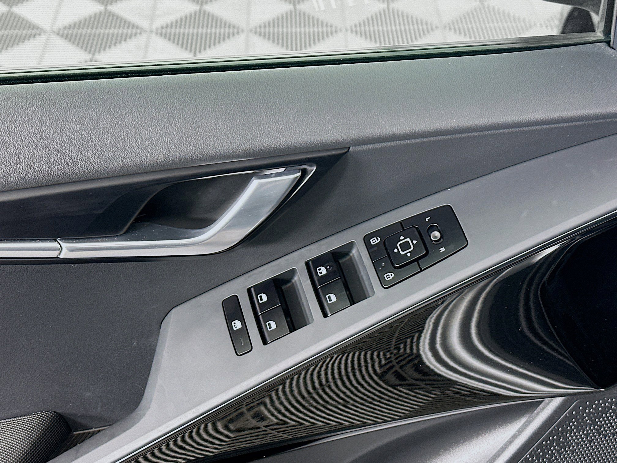 Used 2024 Kia Niro Wind image 15